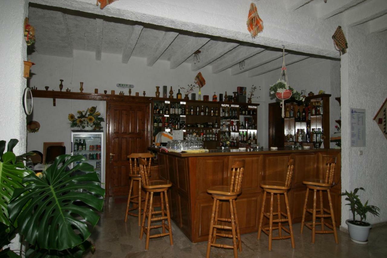 Kedros Hotel Samos Island エクステリア 写真